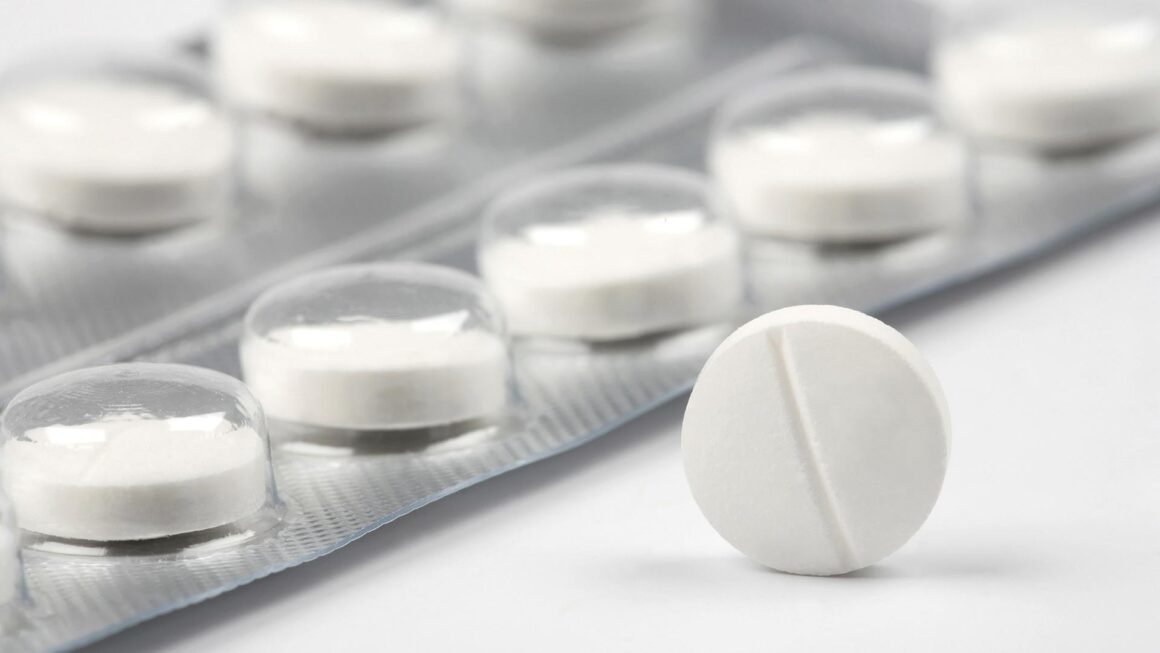 Tilidin und Blutdrucktabletten: Risiken, Wechselwirkungen, Nebenwirkungen und warum diese Kombination für Herz und Kreislauf gefährlich sein kann