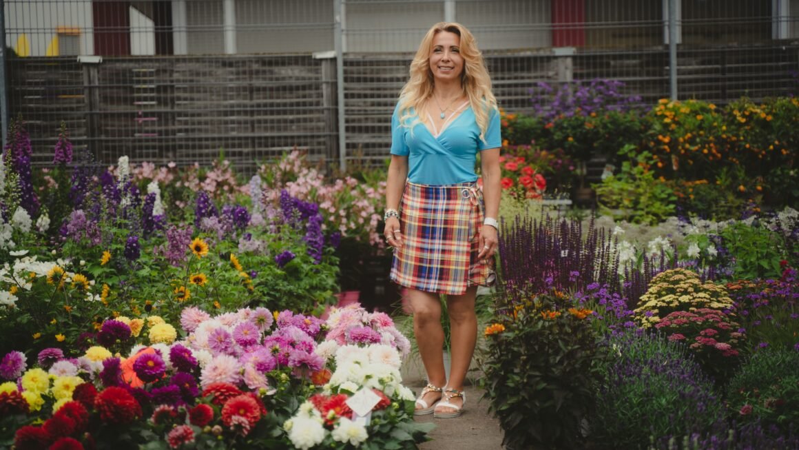 Claudia Lahm: Das Leben der Frau an der Seite einer Fußballlegende