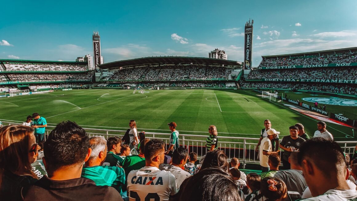 Real Total Noten: So entstehen Spielerbewertungen und warum sie für Fußballfans wichtig sind